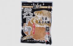 天下鲫和野战蓝鲫哪个好？都是经典饵料，但野战蓝鲫更广谱！