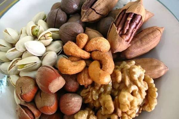 10大坚果食用禁忌 10大坚果食用禁忌