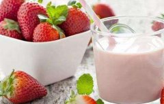 牛奶草莓种植管理方法