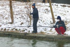 冬季钓鱼要牢记这四点，就算再冷也一样能够渔获满满